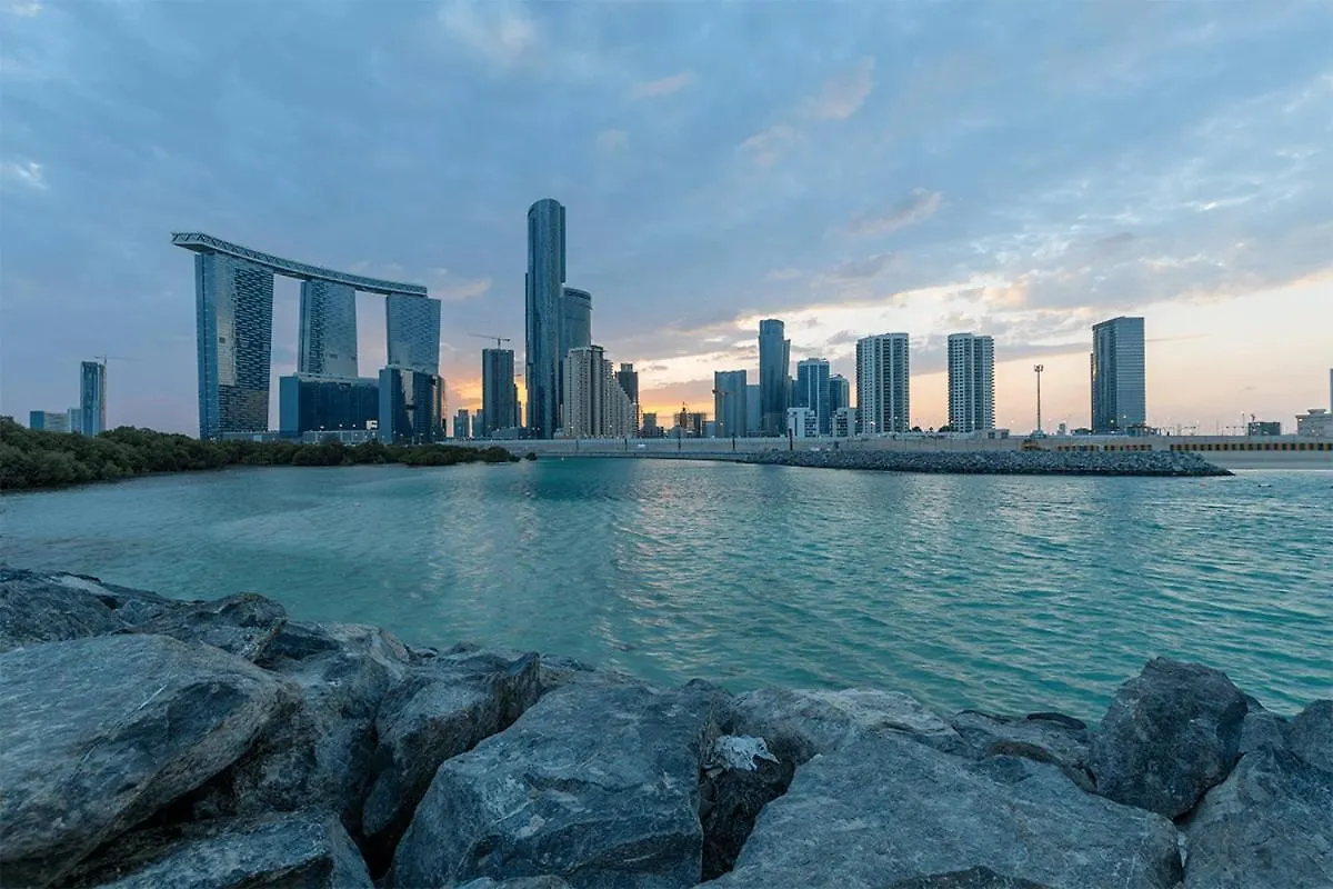 Harf4606 Huge Water Front 1Br Apt With 2 Sofa Beds In Alreem Island Abu Dhabi Appartement